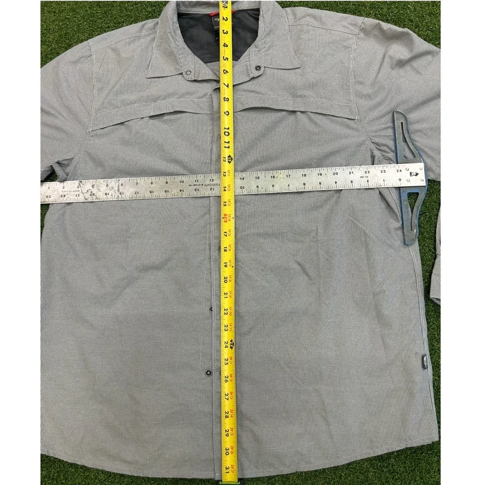 The North Face Mens Grey Micro Check Long Sleeve Ventilated Hiking Shirt Large